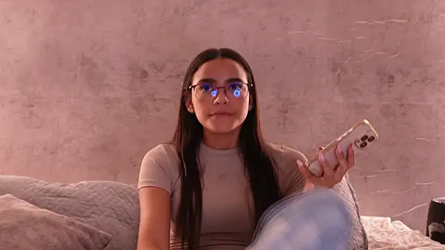 Nicky and Blake online show from 03-04-26, 12:16