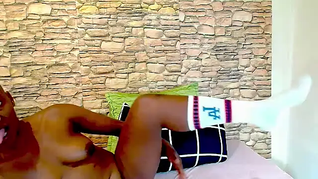 EbonyOlive69 online show from 04-29-26, 05:17