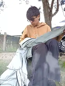 Cuervo maniaco online show from 11-16-25, 05:07