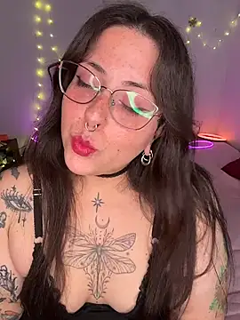 Mizztikaa online show from 07-14-26, 06:02
