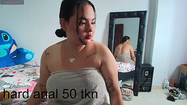 leoytessa 10 online show from 09-19-25, 12:06