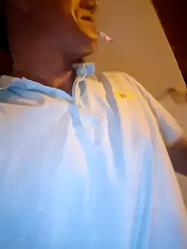 leoytessa 10 online show from 10-15-25, 10:04