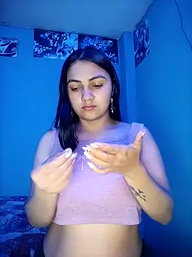 Nahiara velez online show from 11-25-25, 11:38