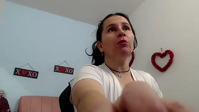 victoria jones online show from 11-15-25, 12:45