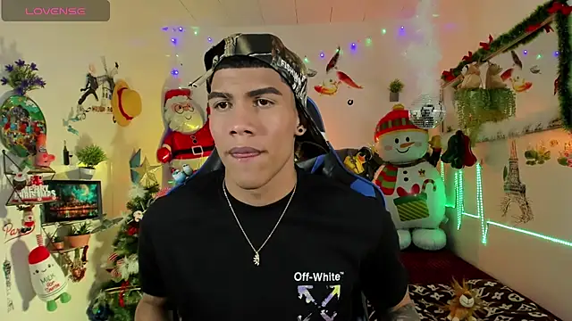 Damian latinxxx online show from 11-22-25, 03:16