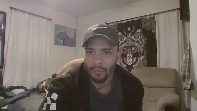 Snapshot of JohnnyDeep187 chatting on 01-02-25, 06:50 JohnnyDeep187 online show from 01-02-25, 06:50