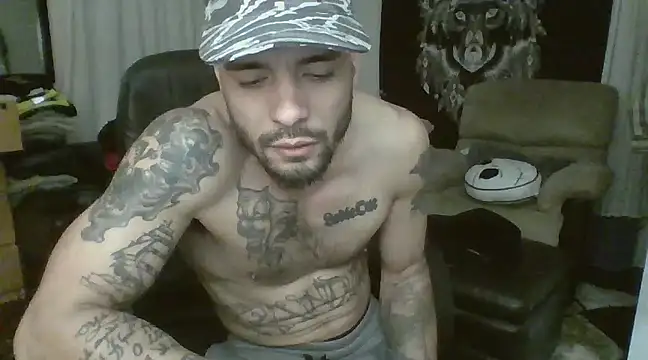 Snapshot of JohnnyDeep187 chatting on 01-08-25, 10:59 JohnnyDeep187 online show from 01-08-25, 10:59