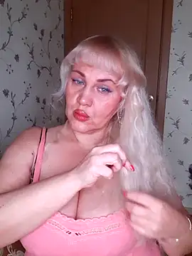 IsabellaBoni online show from 11-28-25, 07:11