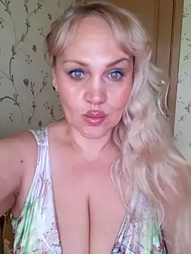 IsabellaBoni online show from 06-16-26, 06:38