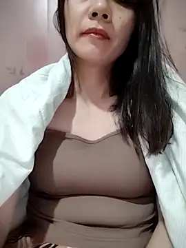 Cute20love20 online show from 03-18-25, 12:58