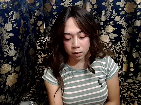 Snapshot of urprincessnicolexxx chatting on 05-22-26, 08:32 urprincessnicolexxx online show from 05-22-26, 08:32