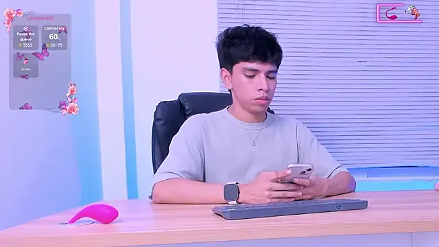 Santy carrington online show from 04-20-26, 02:31