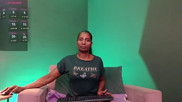 Snapshot of amara_bss_ chatting on 01-07-25, 12:31 amara bss online show from 01-07-25, 12:31