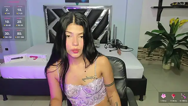 Snapshot of EroticAzir chatting on 11-12-25, 03:07 EroticAzir online show from 11-12-25, 03:07