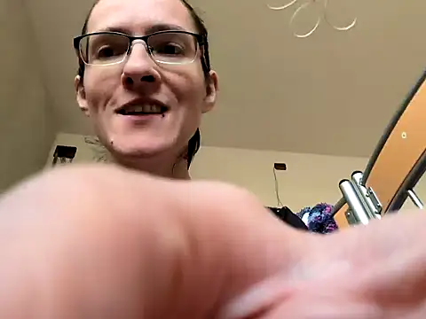 Milky hairy mommy online show from 02-09-25, 01:46