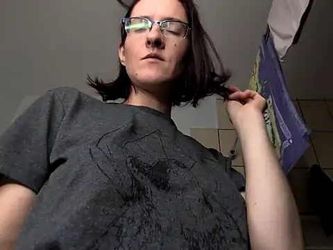 Milky hairy mommy online show from 09-10-25, 07:58