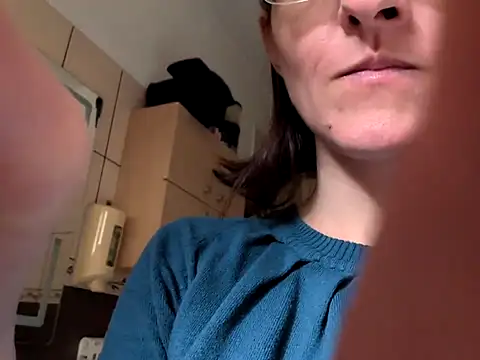 Milky hairy mommy online show from 10-01-25, 07:58