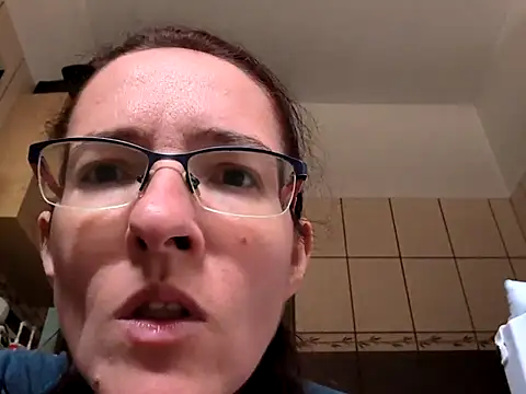 Milky hairy mommy online show from 10-02-25, 08:43