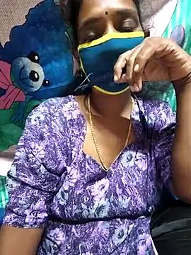 Snapshot of Tamil--Rani chatting on 03-15-25, 03:06 Tamil--Rani online show from 03-15-25, 03:06