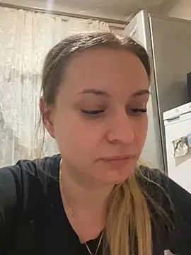 Snapshot of OlgaBuzzz chatting on 03-03-25, 12:48 OlgaBuzzz online show from 03-03-25, 12:48