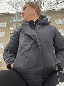 Snapshot of OlgaBuzzz chatting on 03-18-25, 10:36 OlgaBuzzz online show from 03-18-25, 10:36