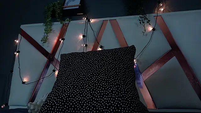 AbbyWathson online show from 02-17-26, 11:50