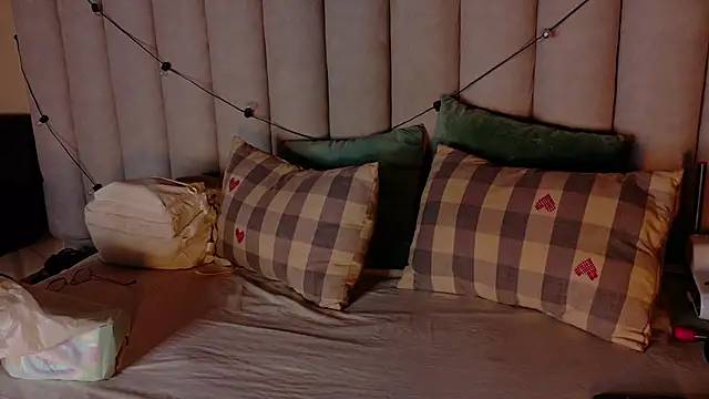 AbbyWathson online show from 04-07-26, 12:05