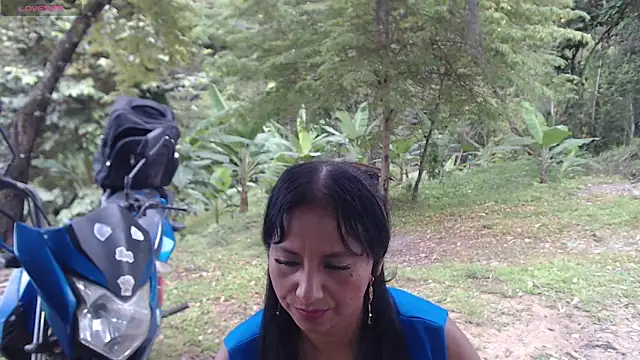 andreu mature online show from 04-15-26, 09:37