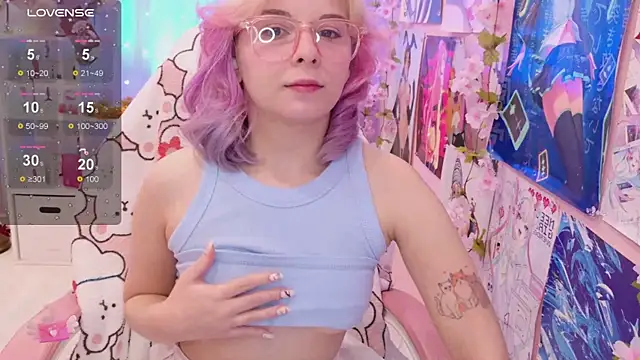 Coconut Mia online show from 12-03-25, 03:43