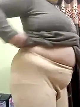 IndianAngle online show from 11-27-25, 04:14