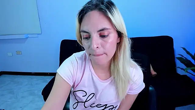 Kathia Brooks  online show from 01-09-25, 12:14