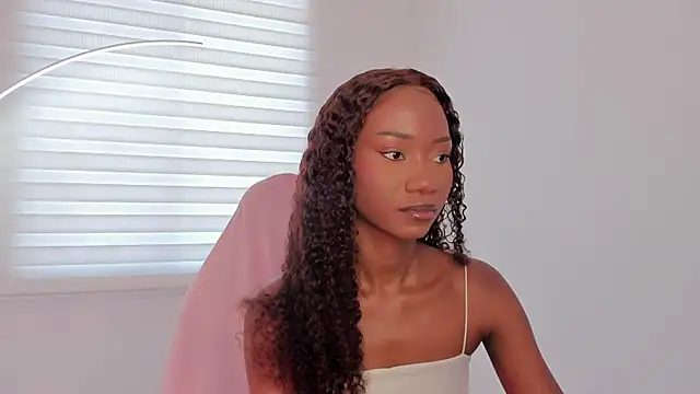 Snapshot of SavannahWildee chatting on 06-22-26, 02:25 SavannahWildee online show from 06-22-26, 02:25