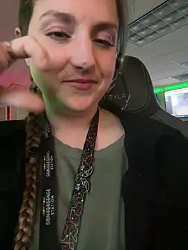 mirannacult online show from 12-17-24, 10:44