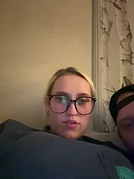 StrawberryCheww online show from 03-07-26, 11:40