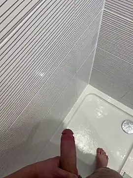 Snapshot of Bigdick0301 chatting on 12-26-24, 04:58 Bigdick0301 online show from 12-26-24, 04:58