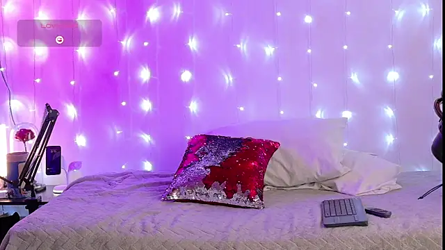 Snapshot of aryalovejoy chatting on 02-02-25, 01:12 aryalovejoy online show from 02-02-25, 01:12