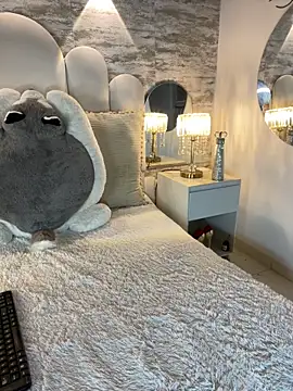  MadiLee  online show from 03-10-26, 01:32