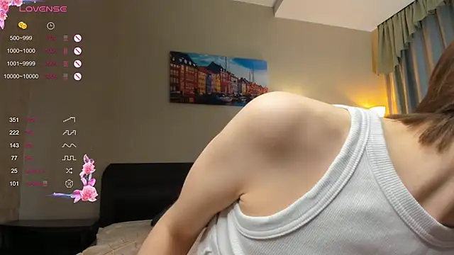 MartaVigano online show from 12-17-24, 07:18