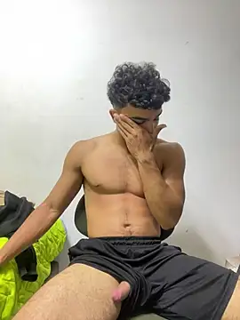 Snapshot of Mentriplex chatting on 02-03-25, 04:46 Mentriplex online show from 02-03-25, 04:46