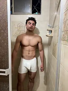 Snapshot of Mentriplex chatting on 09-22-25, 03:41 Mentriplex online show from 09-22-25, 03:41