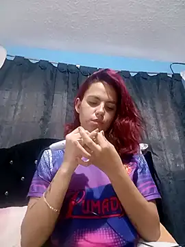 Snapshot of karolainvalentina chatting on 02-28-25, 12:20 karolainvalentina online show from 02-28-25, 12:20