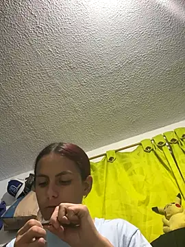 karolainvalentina online show from 10-29-25, 11:28