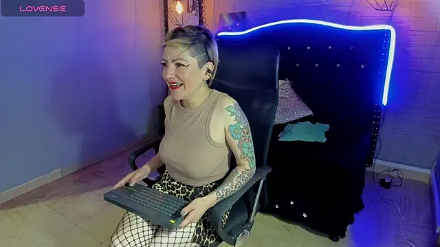Maria fernandaxxx  online show from 12-26-24, 04:53