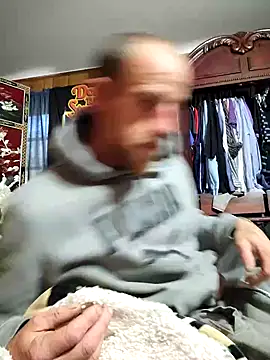 Snapshot of 5g4ever chatting on 02-01-25, 03:39 5g4ever online show from 02-01-25, 03:39