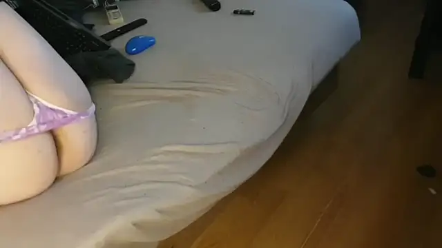 eblata04 online show from 10-25-25, 12:29