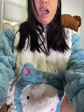  octavia  online show from 09-10-25, 01:44