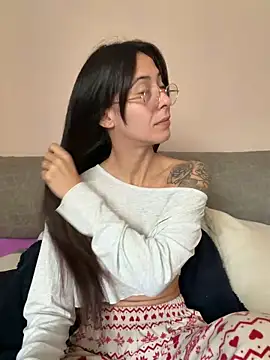 SOFIASWEETSECRETT online show from 11-09-25, 10:24