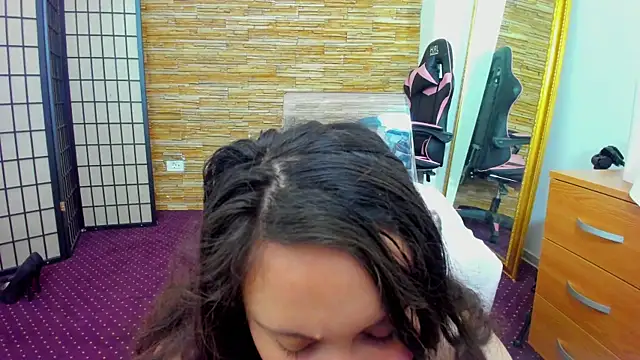 AishaRouhi online show from 12-15-25, 06:39