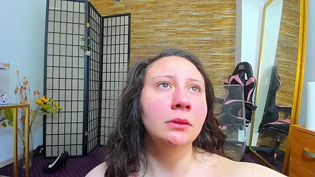 AishaRouhi online show from 03-10-26, 05:45