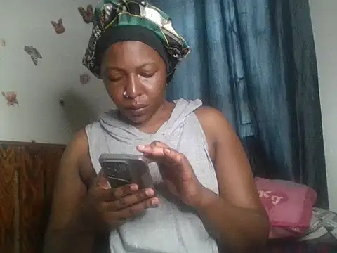 IAm Katie online show from 10-13-25, 08:58